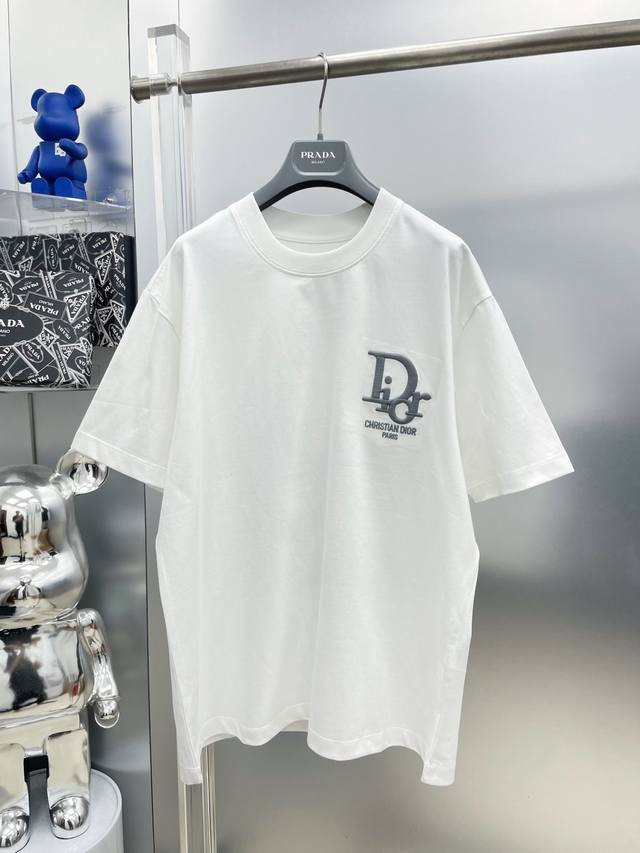 Di*Digo 2025 Summer New Arrival 3D Embroidered Letter Monogram Logo Short-Sleeve