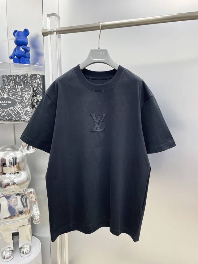 LV Louis Vuitton 2025 Summer New Arrival Short-Sleeve T-Shirt with 3D Embroidere