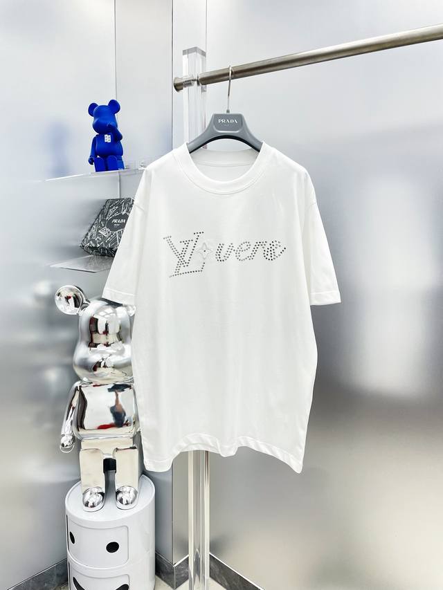 LV Louis Vuitton 2025 Summer New Style Rhinestone Beaded Logo Short-Sleeve Tee.