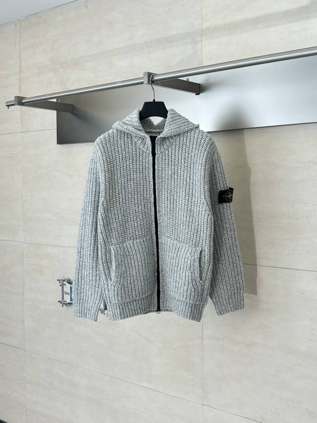 Stone Islan* Stone Island Chunky Knit Sleeve Logo Knit Zip-Up Jacket Size: SML X