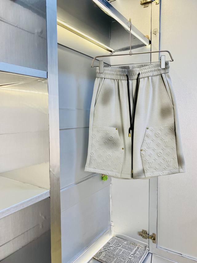 Couple style, a blessing for plus-size individuals, suitable for up to 200 lbs.