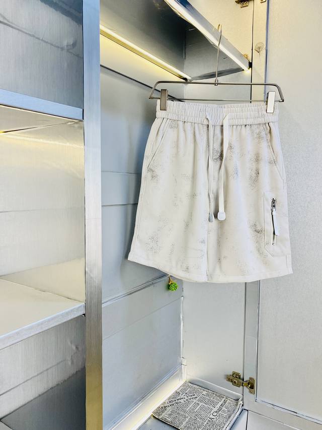 Couple style, a blessing for plus-size women, suitable for up to 200 lbs, Loewe