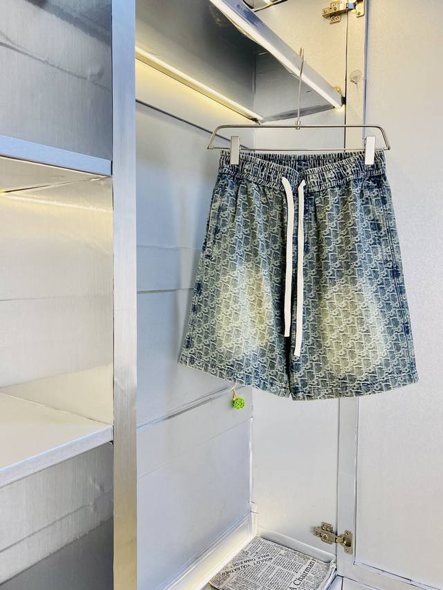 Couple style, a blessing for plus-size individuals, suitable for up to 200 poun