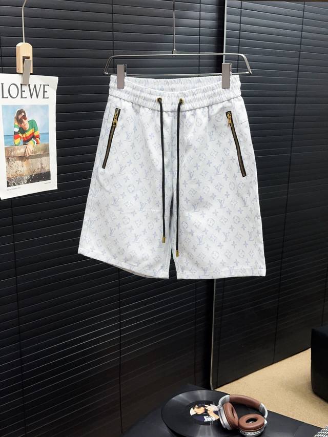 Dior Summer New Men's Casual Denim Shorts, made of high-end custom-made all-cott