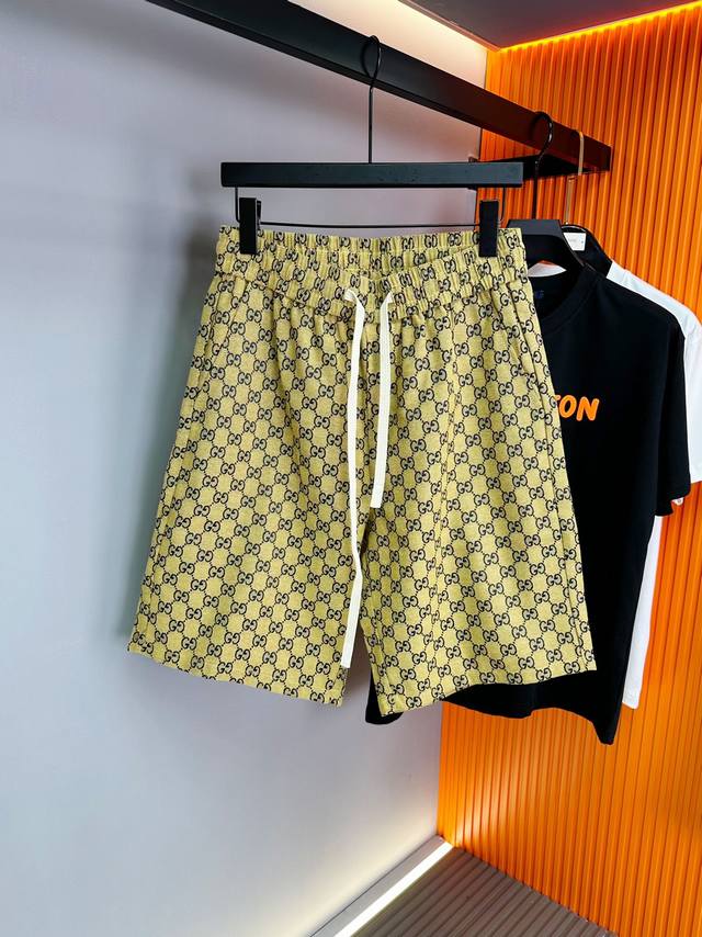 Suitable for men up to 200 lbs: Gucci 2025 Summer New Men's Casual Shorts, prem