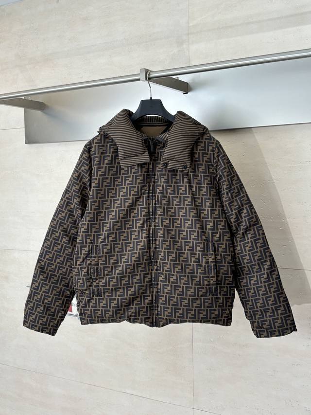 Fend* Fendi all-over striped reversible hooded down jacket Custom high-density c
