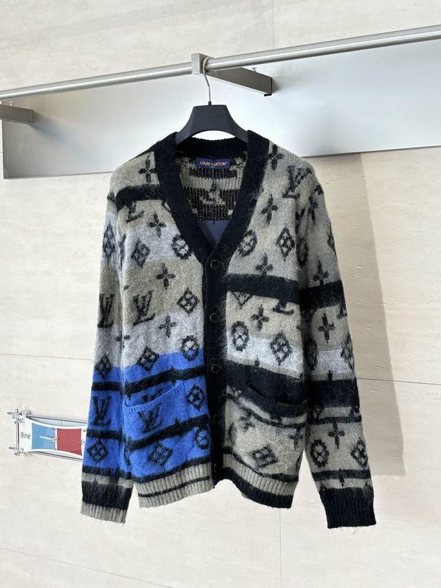 LV Louis Gradient Blue Mohair Knit Jacquard Cardigan . The fabric is made of cu