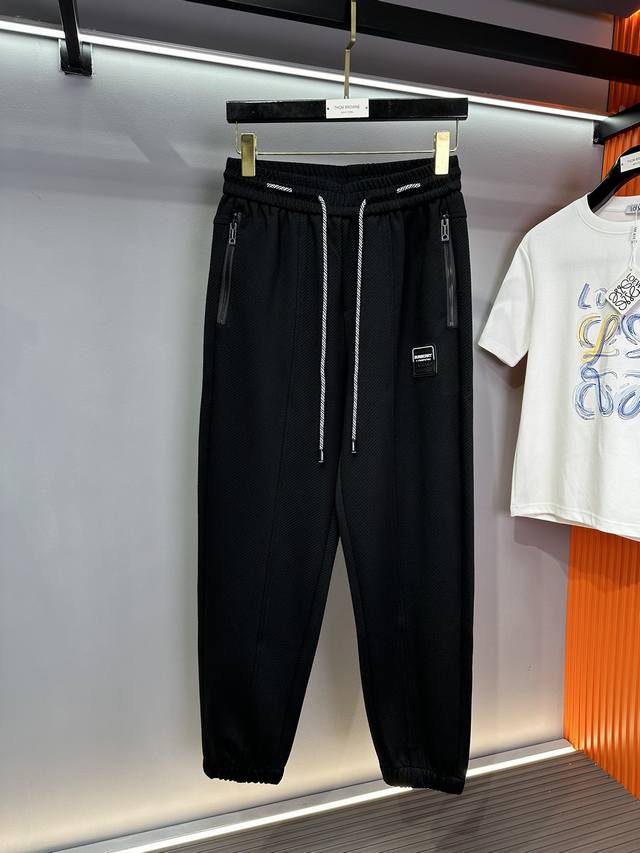 Burberry 2025 Fall/Winter New Casual Pants! Available simultaneously on the off