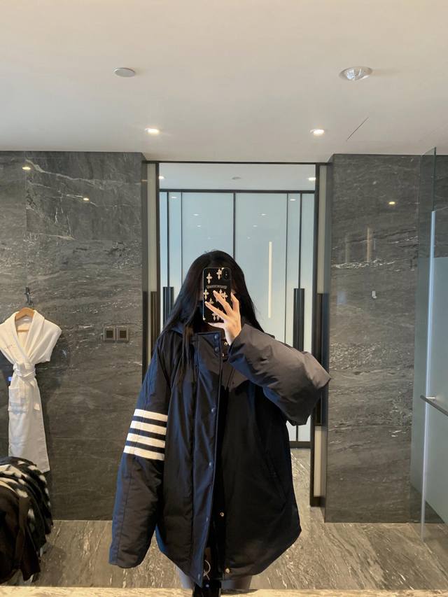 5003 90% White Duck Down Filling. Thom Browne is one of the few brands that can