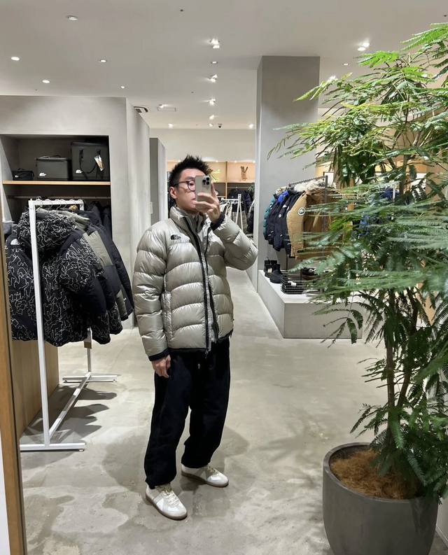 5002 High-end customization, 1:1 replica of pure 90% white duck down with test r