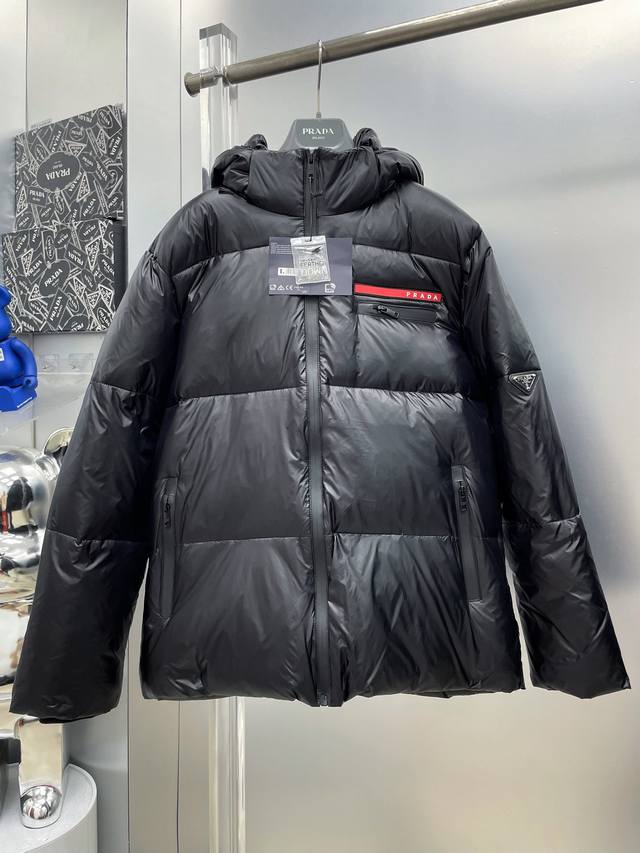 pra*Prada 2025 Autumn/Winter New Red Label Zipper Pocket Logo Down Jacket Hooded