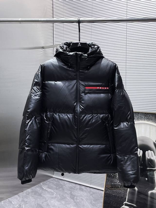 Prada 2025 Autumn/Winter New Hooded Down Jacket, a hot-selling item, high-quali