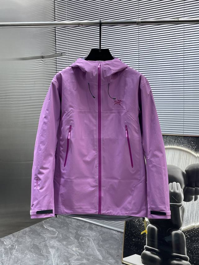 Arcteryx Beta Lightweight Waterproof Windproof Breathable Hooded Casual Jacket