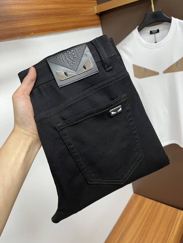 Fendi 2025 Summer New Arrival Jeans - Effortless in Boutiques, Bestseller, Shari