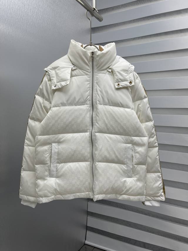 Gu Official website style 2025 Autumn/Winter new down jacket. This jacket is tou