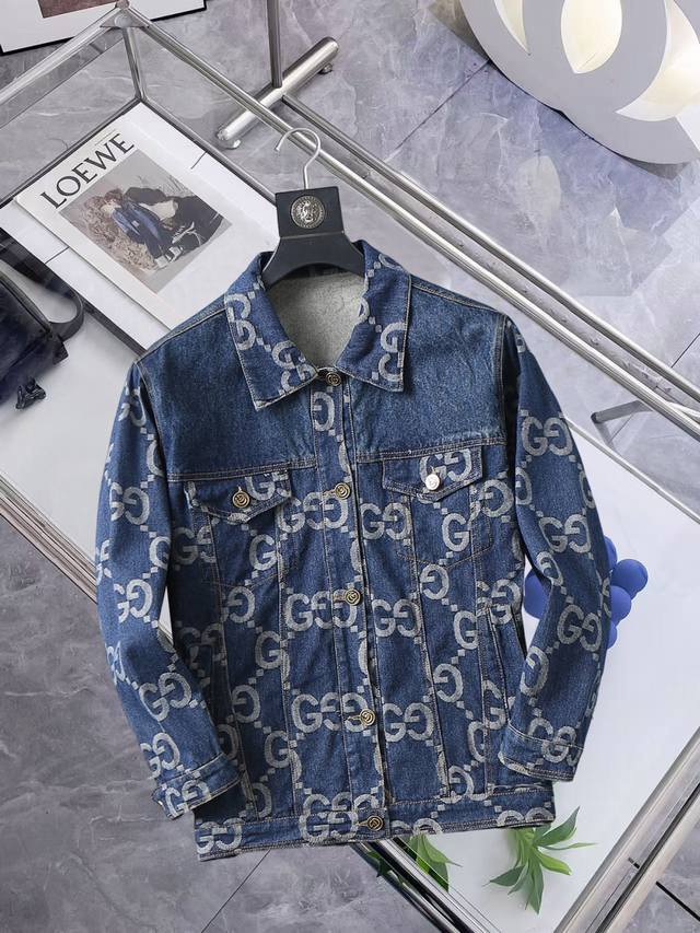 Gucci 2025 Spring/Autumn New Denim Jacket. A runway new arrival in perfect condi
