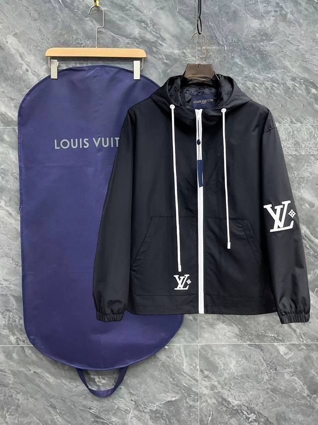 Lv Same style as the official website, all three tags complete, early release of