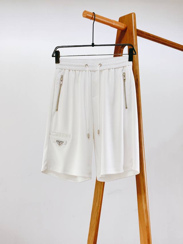 Prada 2025 Spring/Summer New Arrival Shorts, double-layered knit, custom fabric