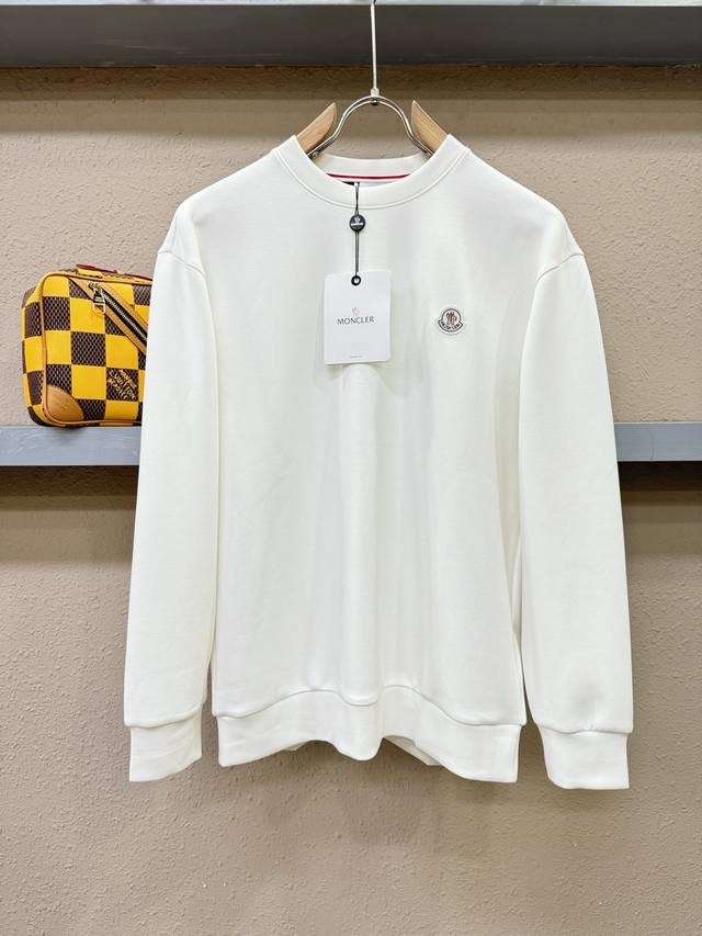Moncler 2025 Autumn/Summer New Arrival Long-Sleeve Sweatshirt. Classic logo desi