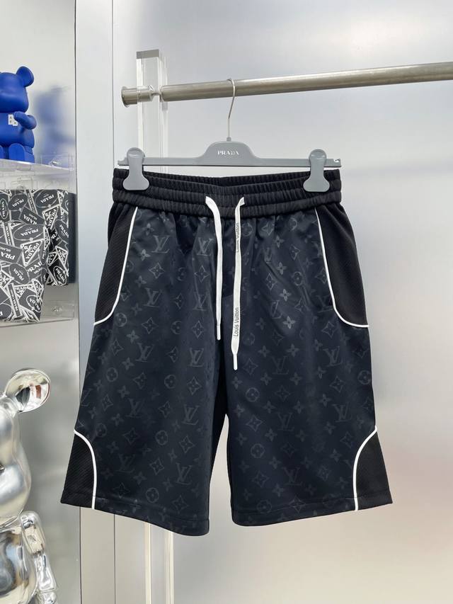 LV Louis Vuitton 2025 Spring/Summer New Arrival Brand Logo Casual Shorts, availa