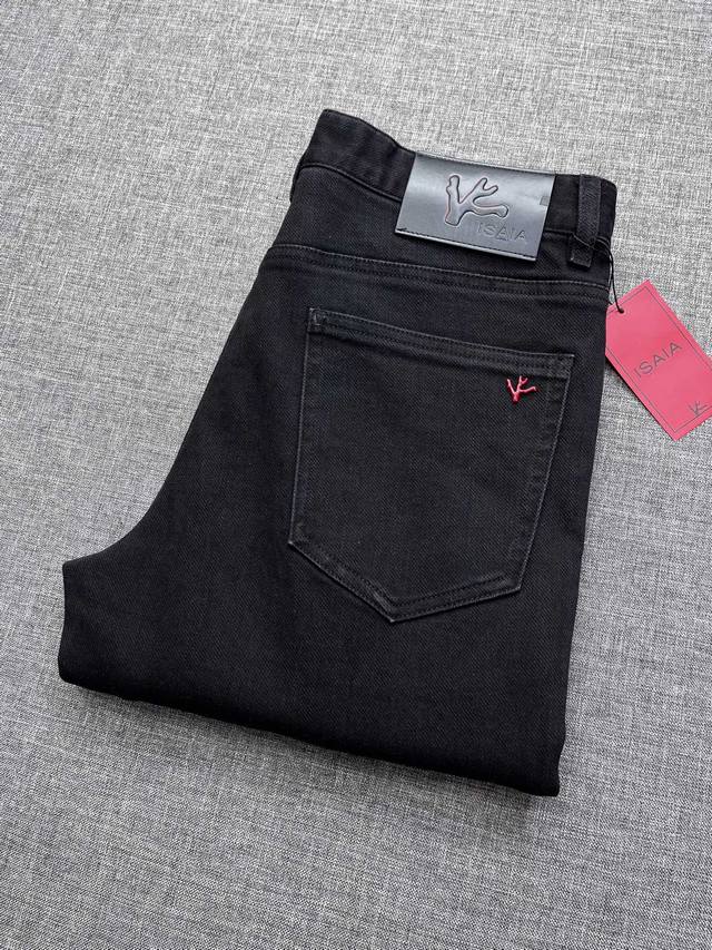 Isaia, 2025 New Arrival, Available in Department Stores, Original Quality, High-