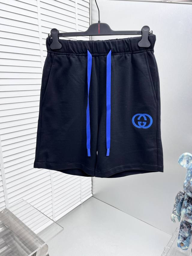 Gucc* 2025 Summer New Men's Casual Shorts. Made with high-end custom-made breath
