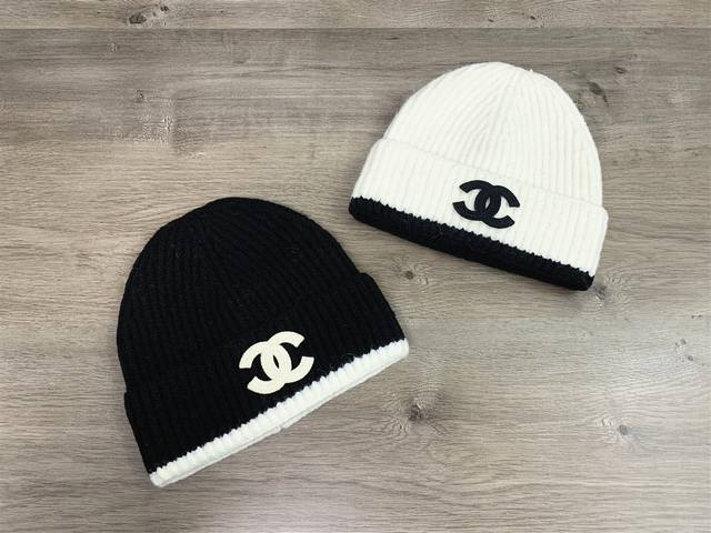 9923##Chanel Classic Knit Hat, Beanie, Versatile, Face-Slimming, Small Beanie# O