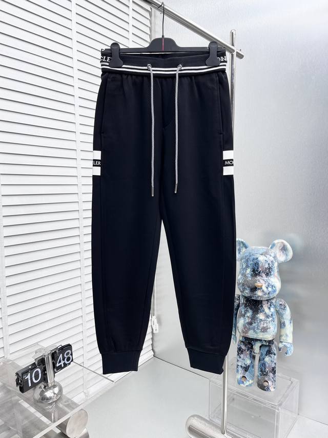 Moncle* 2025 Autumn/Winter New Casual Pants, newly launched by the brand, made w