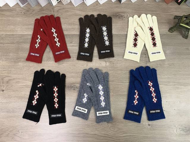 9897##Miu Miu Autumn/Winter Women's Gloves, Casual and Versatile# One Size Avail