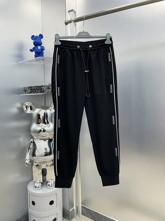 Mon* Moncler 2025 Autumn/Winter New Multi-Logo Print Casual Pants, available sim