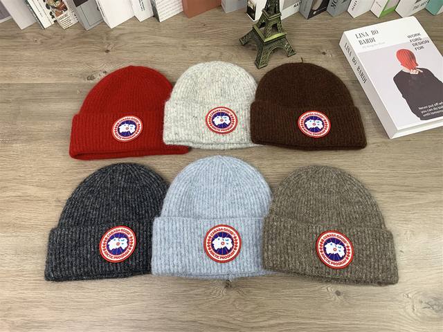 9875## Goose Feather Hat, Autumn/Winter Unisex Versatile Beanie/Knit Hat# One Si