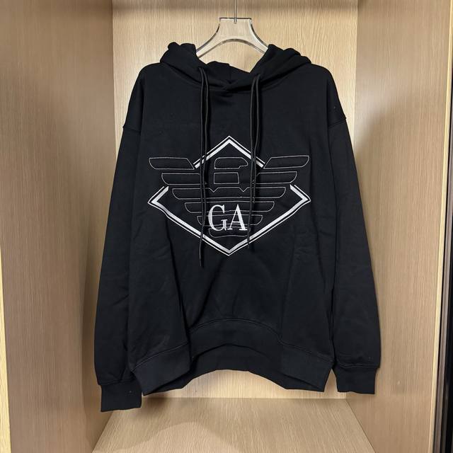 Style No.: T41 Armani 3D Embossed Eagle Sponge Embroidered Long-Sleeved Hooded