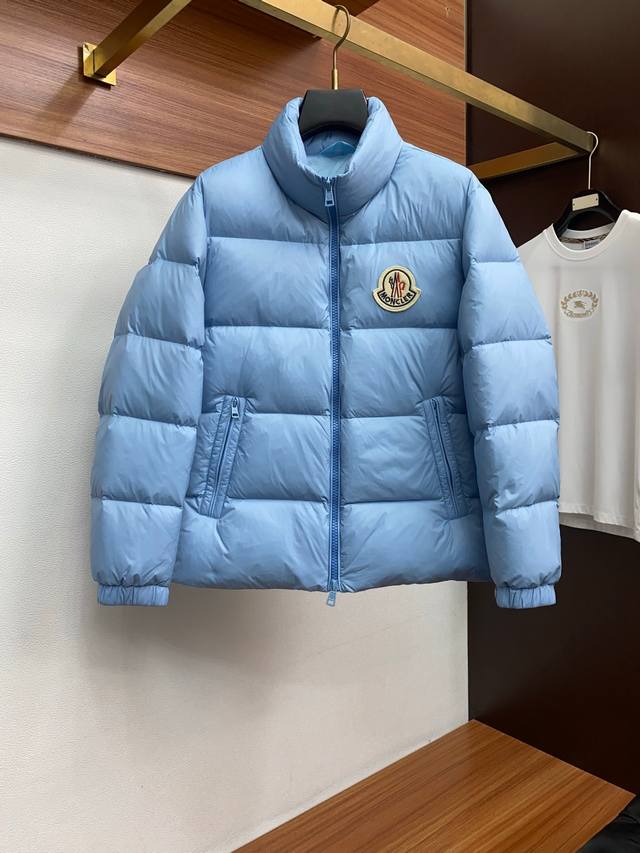 Moncler 25Ss latest down jacket with stand-up collar design, stylish and chic!