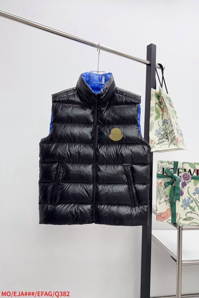 Q382 Moncler 2025 Latest Mon*Ler Gien Series Vest. A classic Gien series piece t