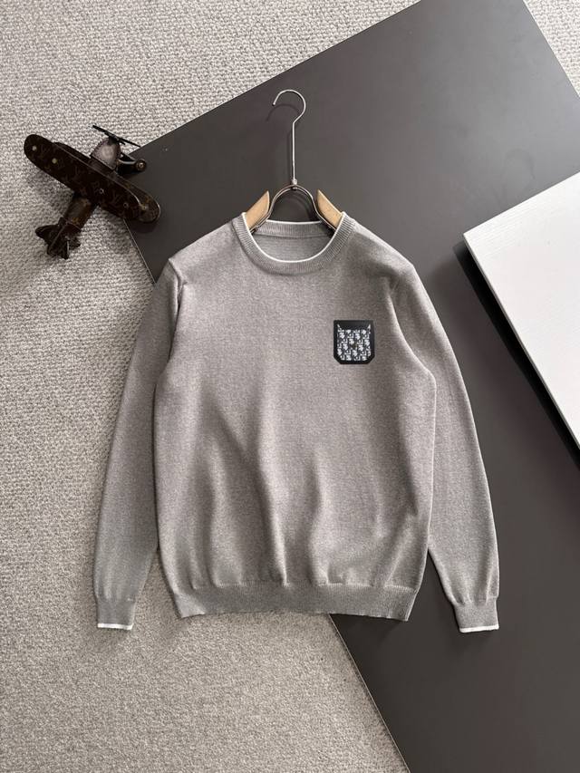 Ships the next day. Dior 2025 official winter sweater, the latest style from th