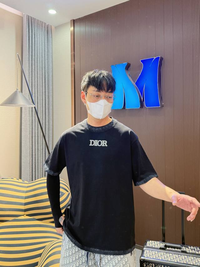 Dior, all three tags complete. Newest 2025 Summer style short-sleeved shirt, av