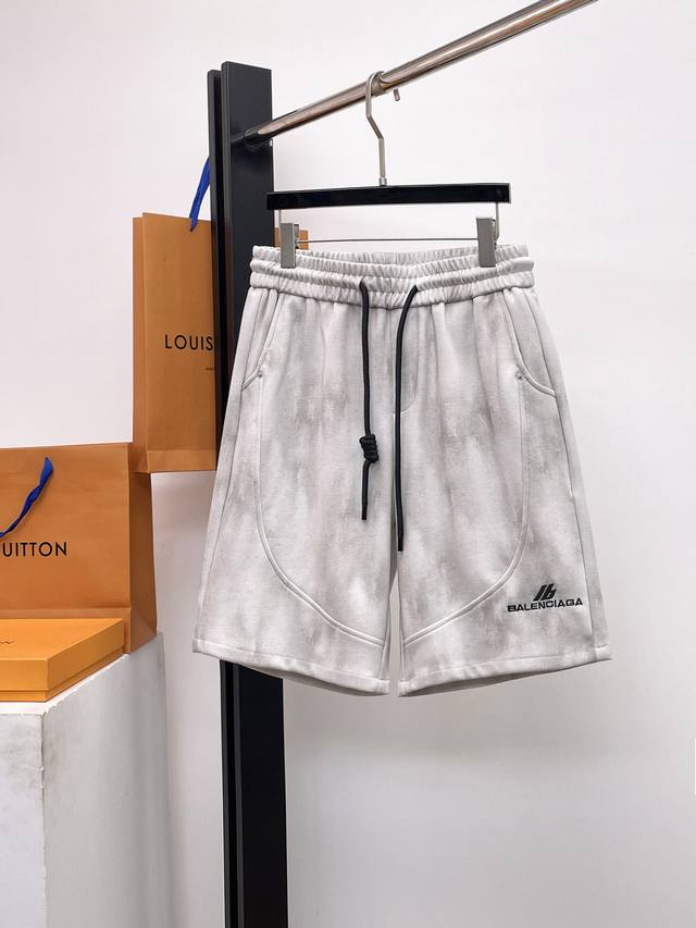 Balenciaga 2025 Summer New Men's Casual Shorts, all tags complete. High-end cus