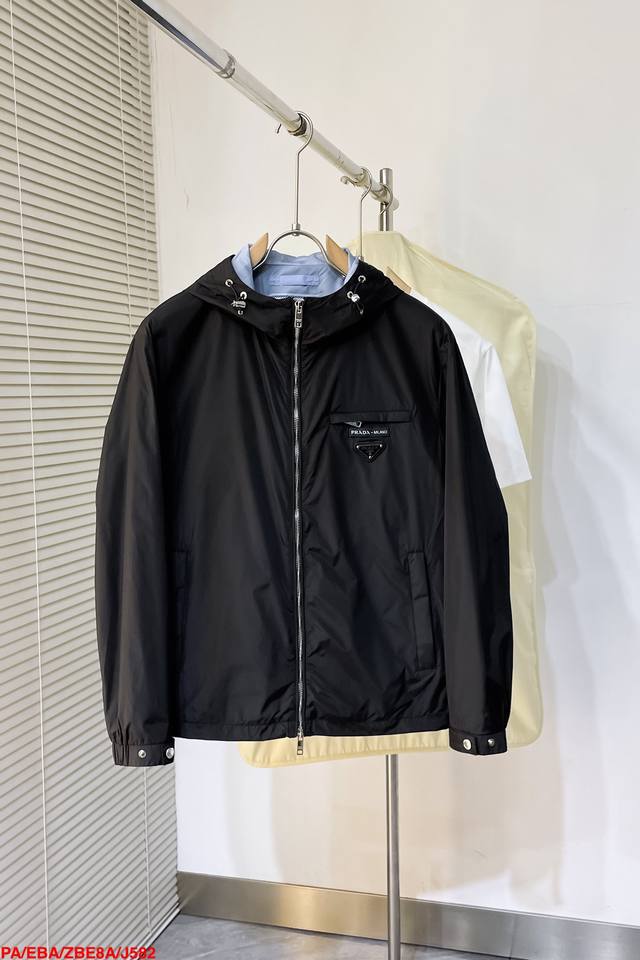 J582 pa Prada 2025 Early Spring New Arrival Original Men's Hooded Hoodie - Offic