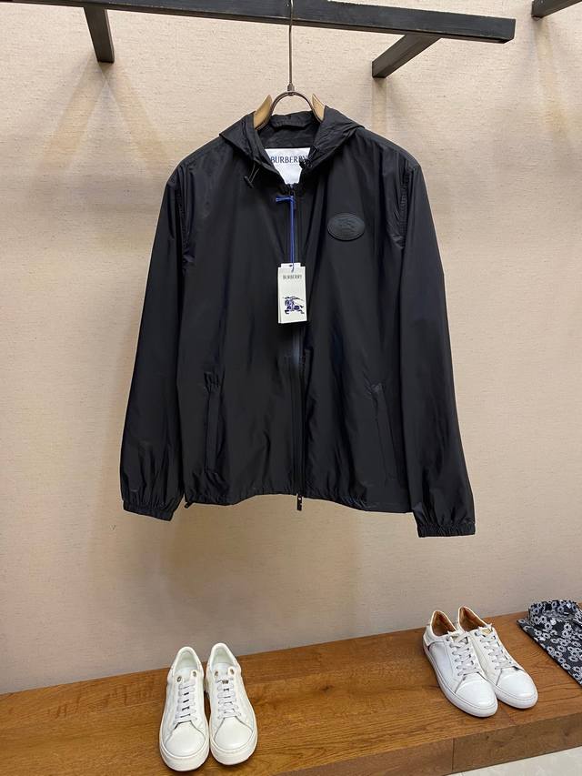 Bbr, Knight's Patch Jacket Fabric and Lining Selection: Made of 100% polyamide f