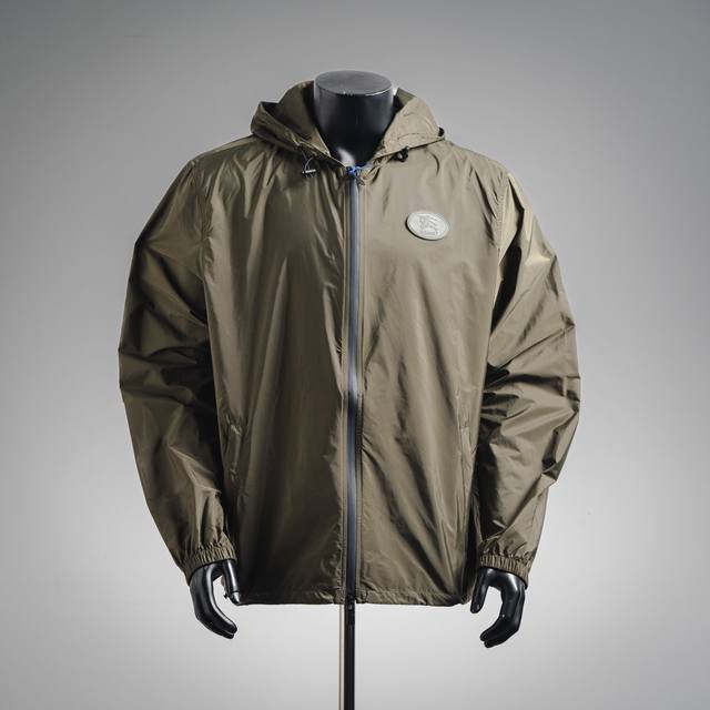 Core Private Chat Burberry Bbr Back Equestrian Knight Logo Collaboration Jacket