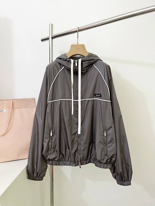 Miu Mi* Zippered Sunscreen Jacket