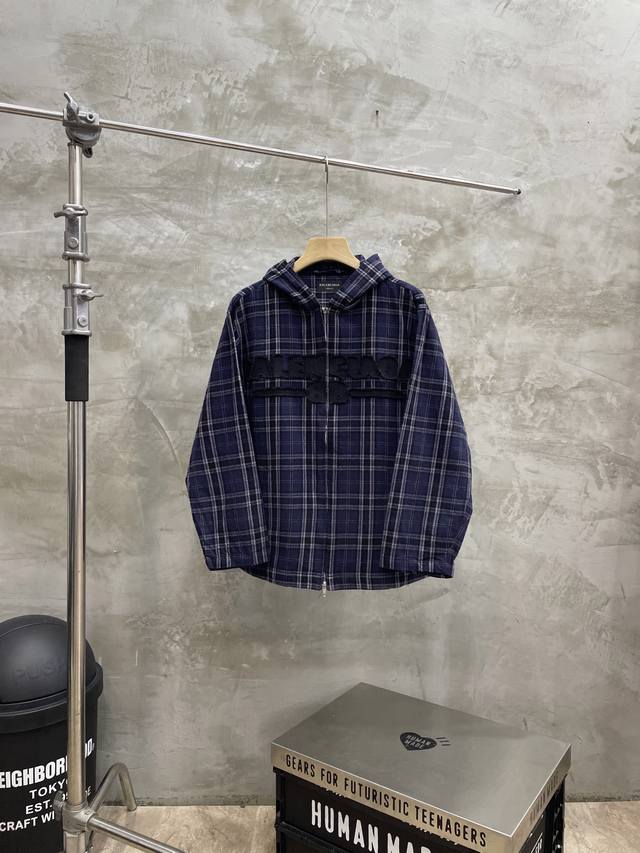 Style No. #S602 Balenciaga Blcg 25Fw 88 Blue Check Appliqu