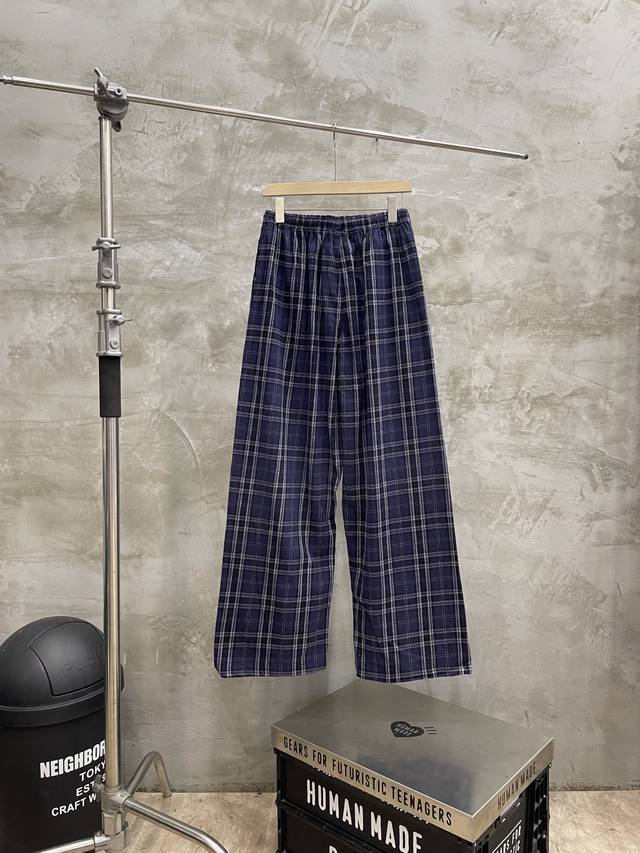 Style No. #S601 Balenciaga Blcg 25Fw 88 Blue Checkered Appliqu