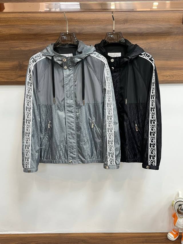 C44- Dior 2025Ss Early Autumn New Arrival: Dior Hooded Hoodie, a fall bestseller