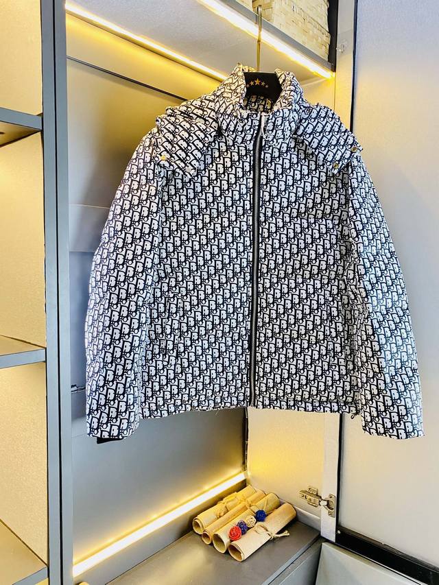 Dior's hottest down jacket, 2500 Fall/Winter new style, original 1:1 custom-mad