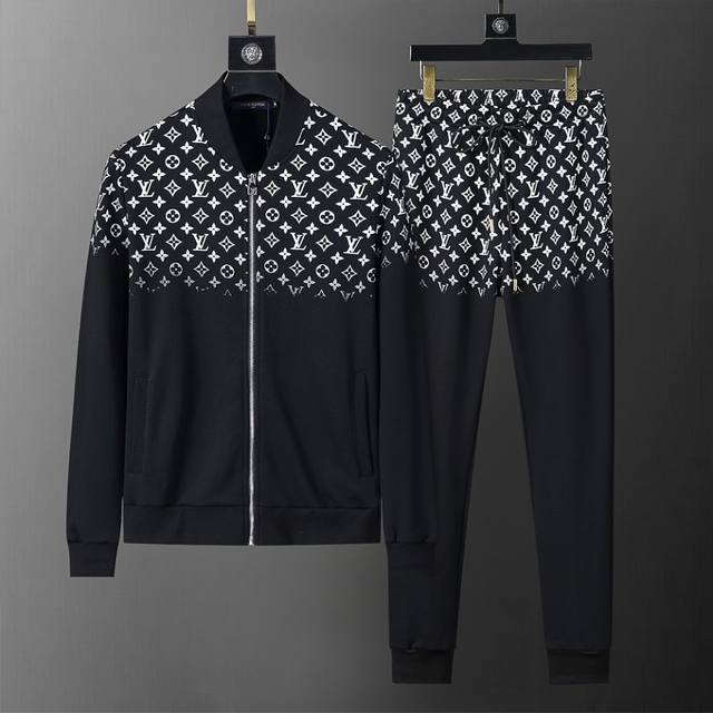 Style No.: 7676# New Autumn/Winter Tracksuit, same as the official website, 380