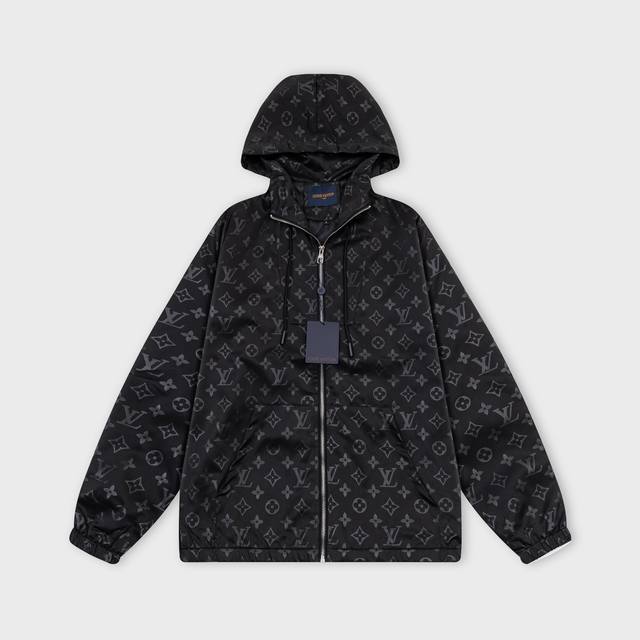 Mi Lv Louis Vuitton 2025 Autumn/Winter New Hooded Trench Jacket, Same as Officia