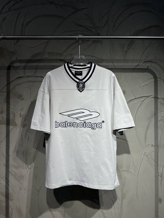 Balenciaga New Arrival Balenciaga Football Jersey. The new Balenciaga 25 Footbal