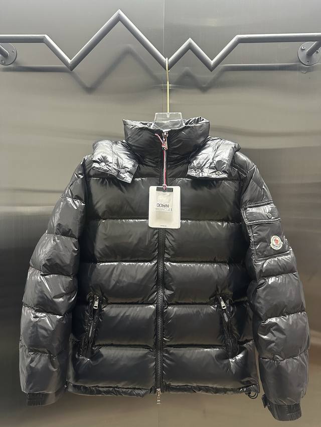 Moncler Vezere Painted Mayan Short Down Jacket Influenced by iconic 1980s coats,