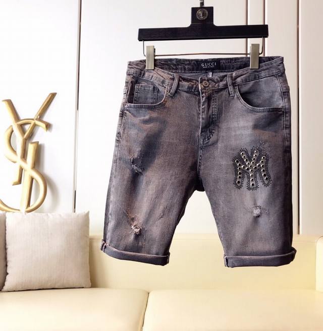 Original Gucci denim shorts, top-quality imported original jeans, crafted with o